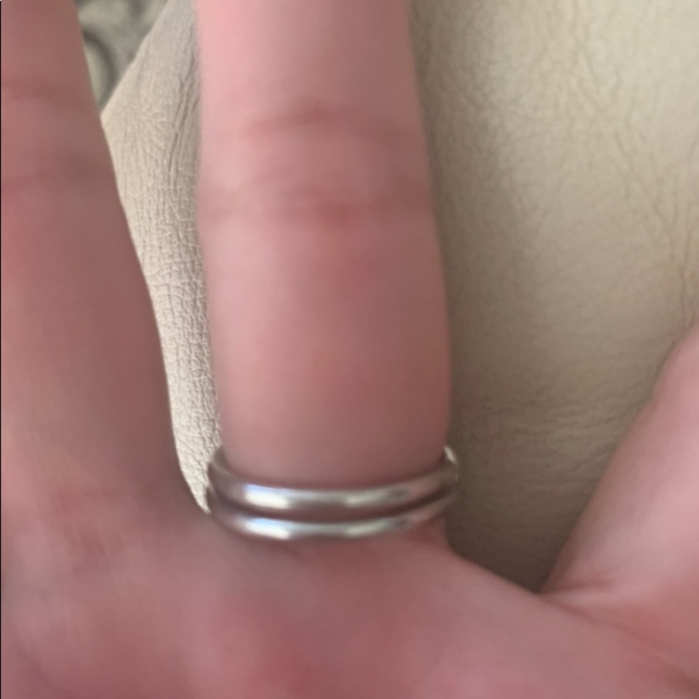 925 Sterling Silver Criss Cross Knot Ring (Size - 9) - Picture 8 of 12
